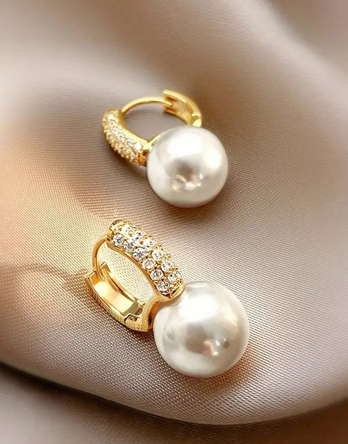 Set of 2 Minimalist Faux Pearl & Rhinestone Accent Stud Earrings – Elegant Fashion Pair